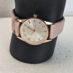 Fmd O38 Women's Watch with Pink Band and Gold Accents
